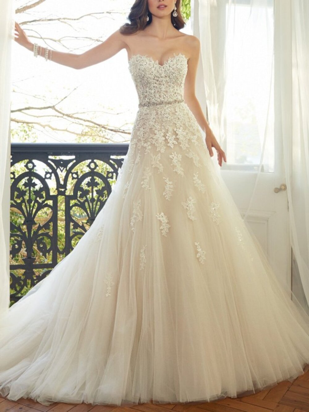 Sophia Tolli Prinia Y11552 Lace A-Line Wedding Dress Corset Back Approx. Size 16